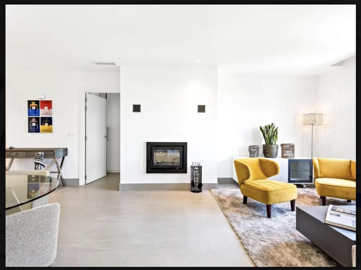Puerto Banus Luxury Apartment Located In Harbor 马尔韦利亚 外观 照片