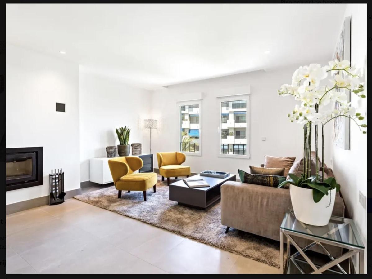 Puerto Banus Luxury Apartment Located In Harbor 马尔韦利亚 外观 照片